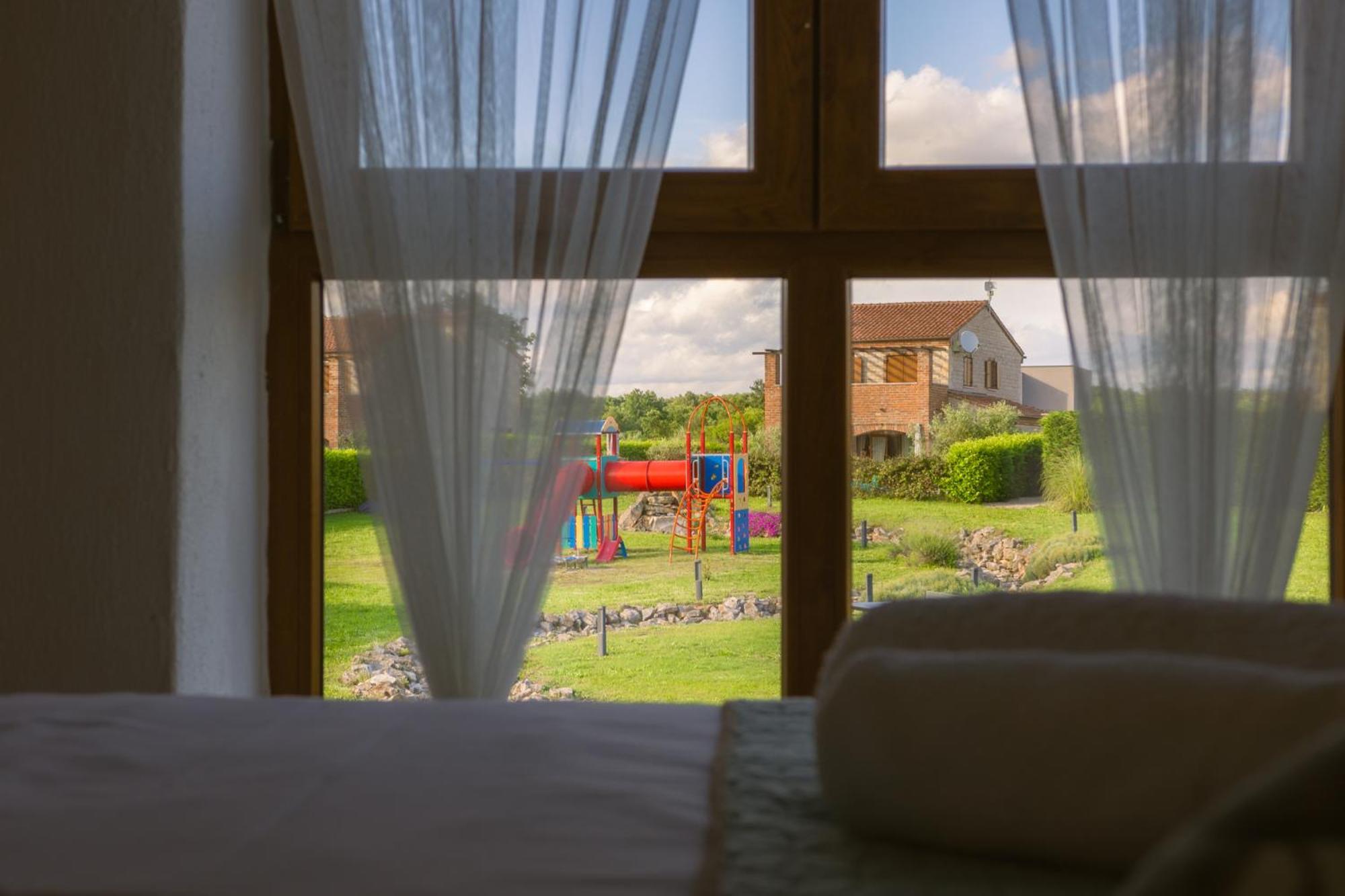 Villa Sonne In Paradis Butkovici  Экстерьер фото